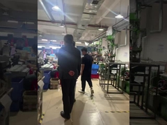 Fixação de etiquetas de plástico