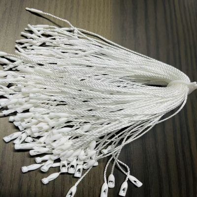 Rótulos de vestuário pendurados Rótulos de nylon Fixações de corda Resistência a intempéries
